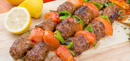 Czym kierować się przy wyborze noży do kebabów